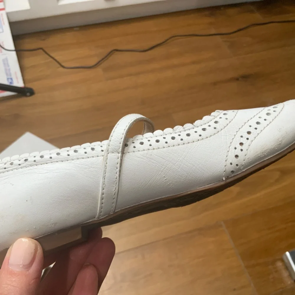 Elephantito Vicky Ballerina White Leather Shoes